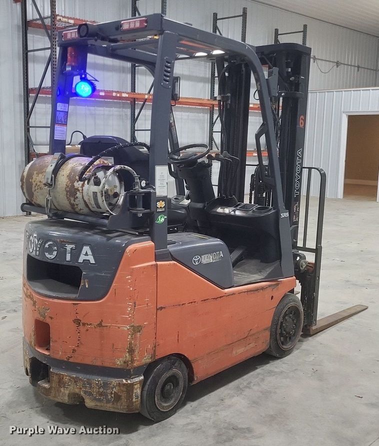 image for item DR4759 Toyota  8FGCU15 forklift