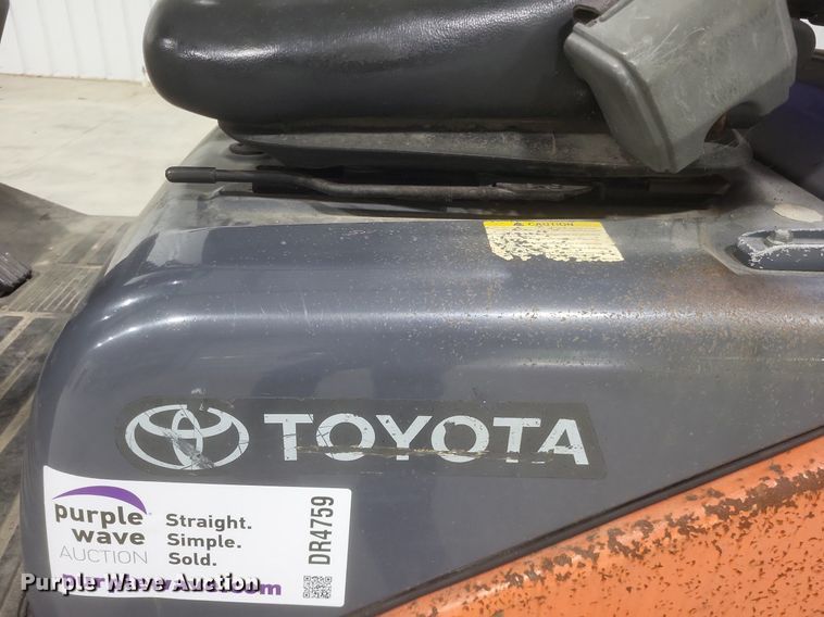 image for item DR4759 Toyota  8FGCU15 forklift