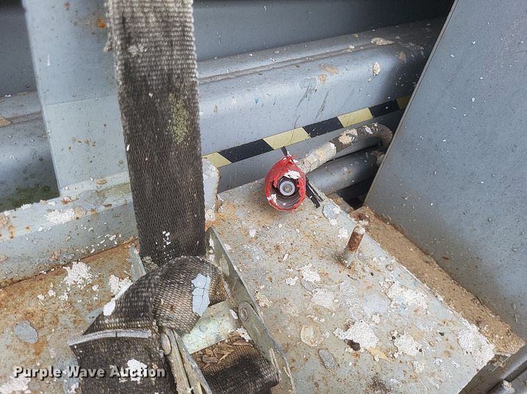 image for item DR4766 2000 SkyJack SJ8841 800 Series scissor lift