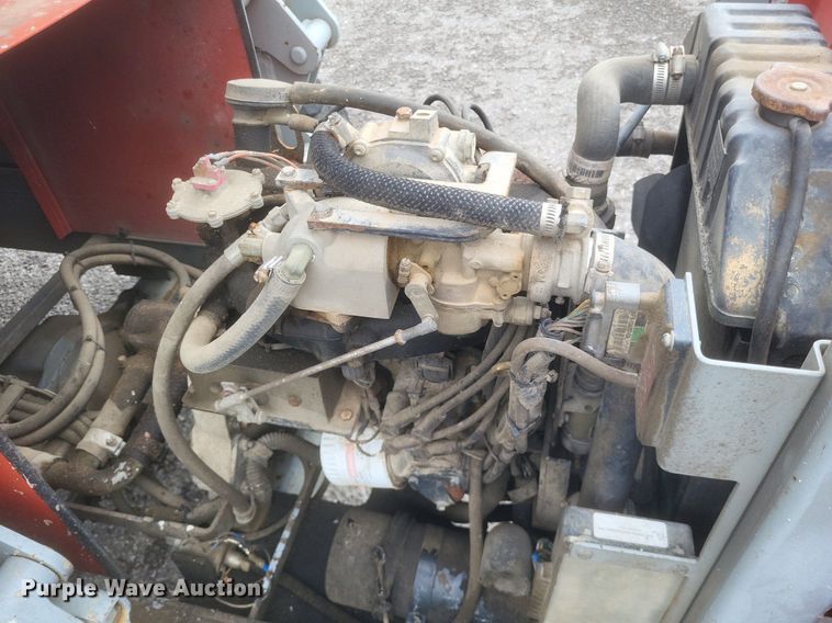 image for item DR4766 2000 SkyJack SJ8841 800 Series scissor lift