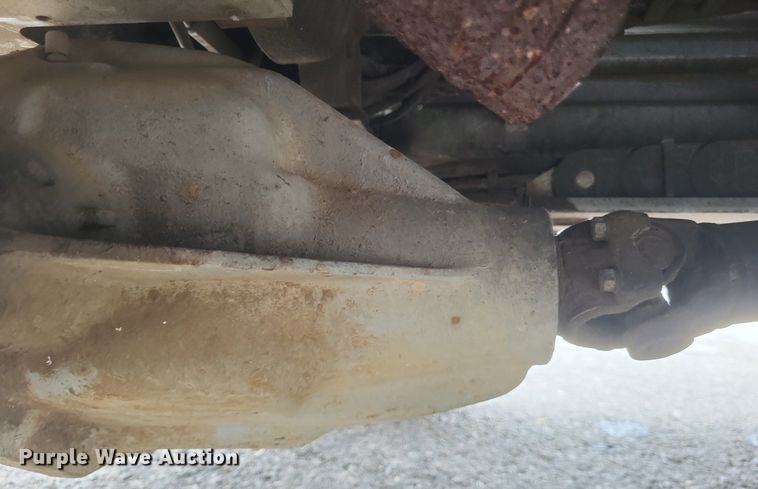 image for item DR4766 2000 SkyJack SJ8841 800 Series scissor lift