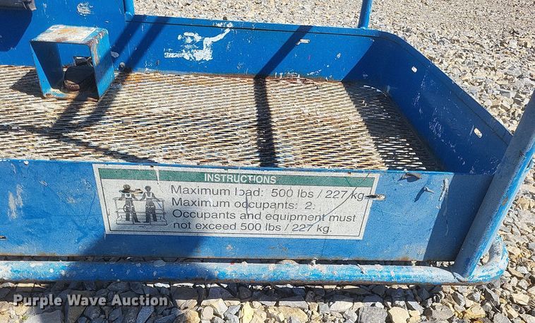 image for item DR4774 2005 Genie S-45 boom lift