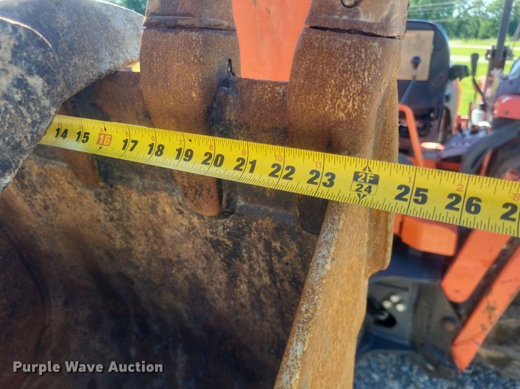 image for item DR4775 Kubota  M62 backhoe