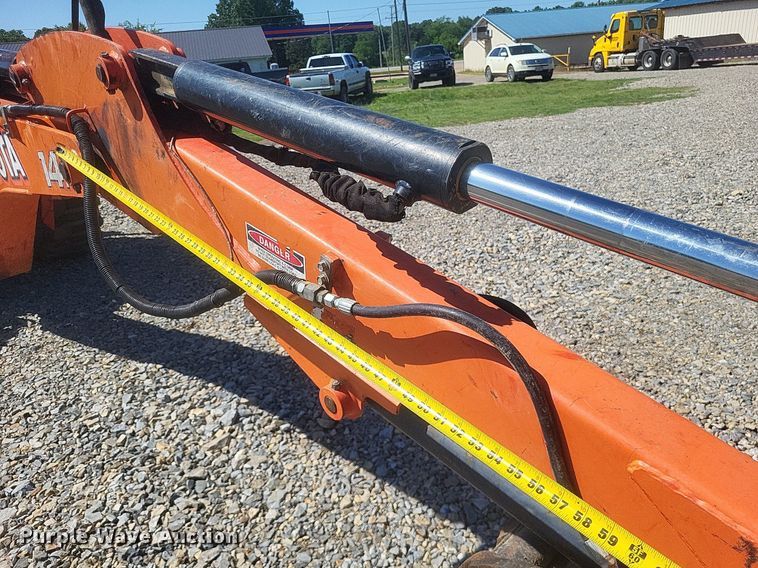 image for item DR4775 Kubota  M62 backhoe