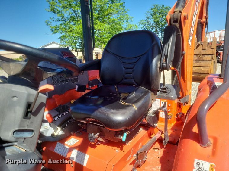 image for item DR4775 Kubota  M62 backhoe