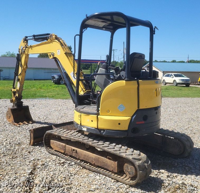 image for item DR4776 2018 Yanmar VIO35-6A mini excavator