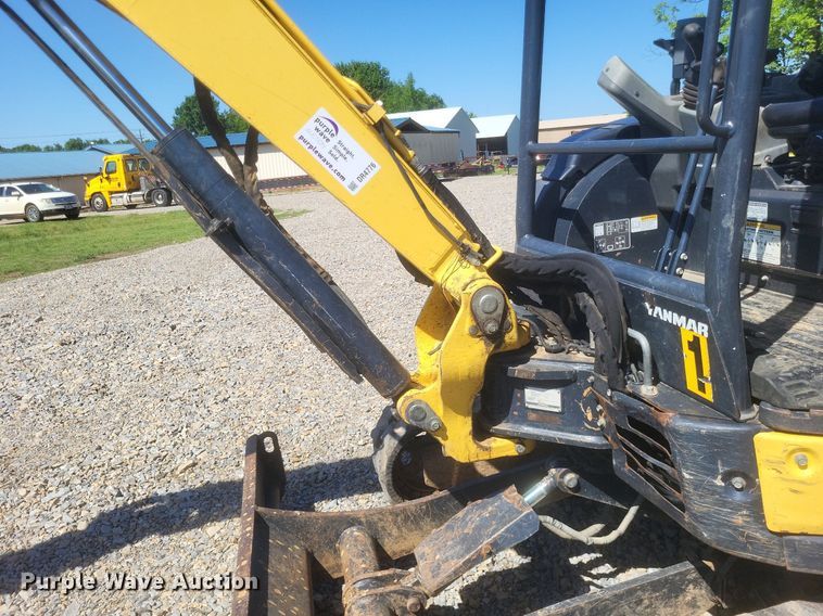 image for item DR4776 2018 Yanmar VIO35-6A mini excavator