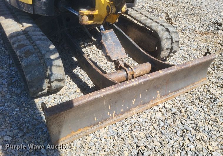 image for item DR4776 2018 Yanmar VIO35-6A mini excavator