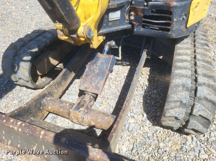 image for item DR4776 2018 Yanmar VIO35-6A mini excavator