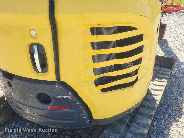 image for item DR4776 2018 Yanmar VIO35-6A mini excavator