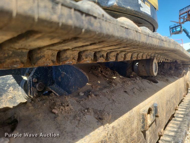 image for item DR4776 2018 Yanmar VIO35-6A mini excavator