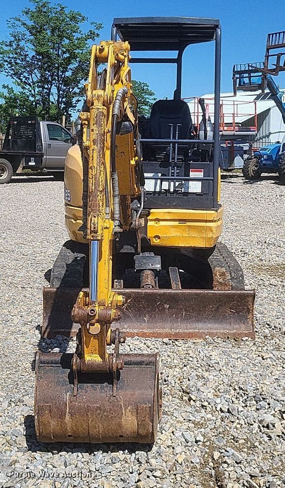 image for item DR4777 2020 Kato 25V4-F mini excavator