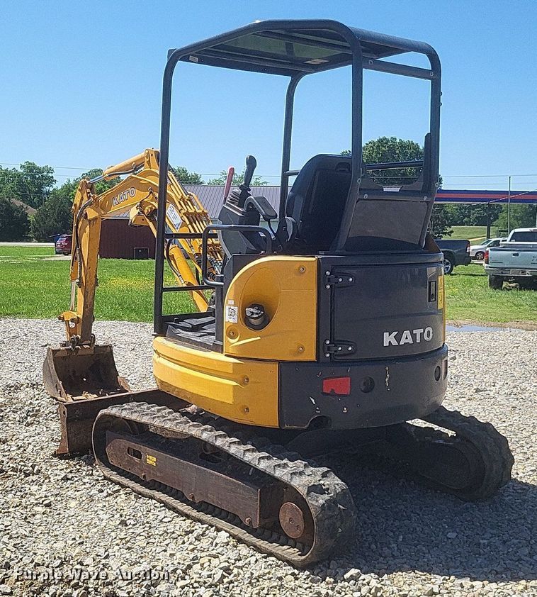 image for item DR4777 2020 Kato 25V4-F mini excavator