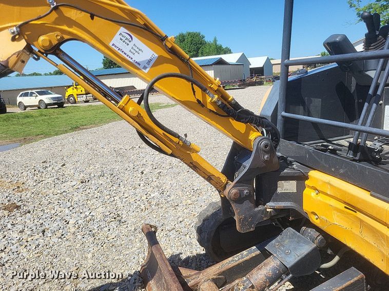 image for item DR4777 2020 Kato 25V4-F mini excavator