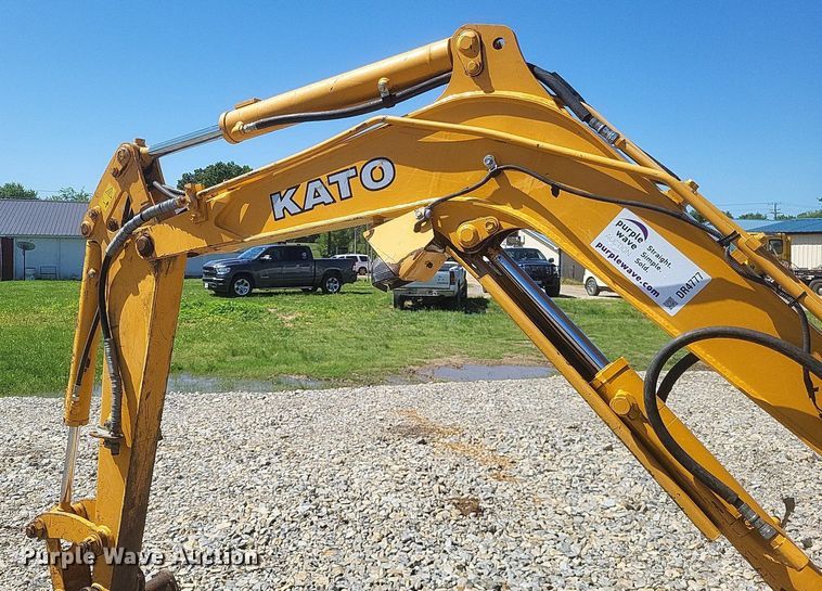 image for item DR4777 2020 Kato 25V4-F mini excavator