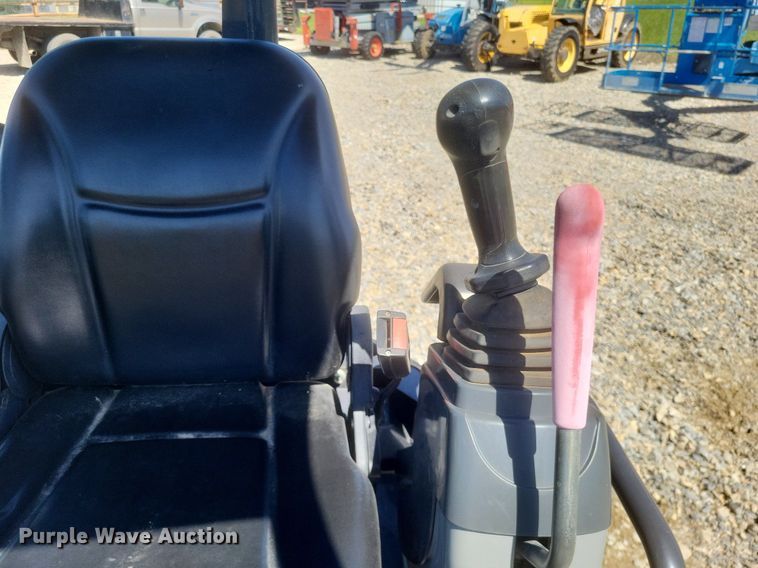 image for item DR4777 2020 Kato 25V4-F mini excavator