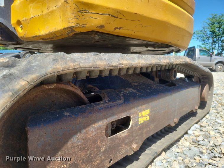 image for item DR4777 2020 Kato 25V4-F mini excavator