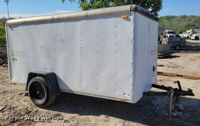 image for item DR8022 1990 Wells Cargo TW121 enclosed cargo trailer