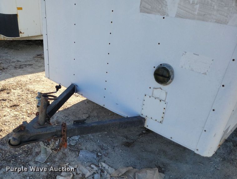 image for item DR8022 1990 Wells Cargo TW121 enclosed cargo trailer