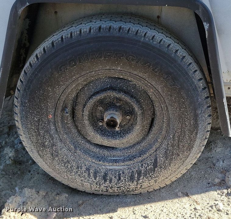 image for item DR8022 1990 Wells Cargo TW121 enclosed cargo trailer