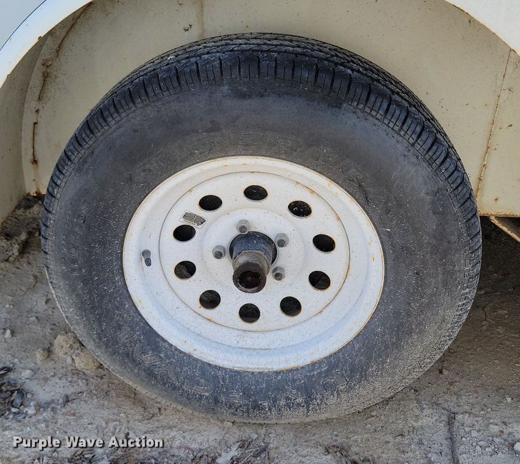 image for item DR8023 2001 W-W enclosed cargo trailer