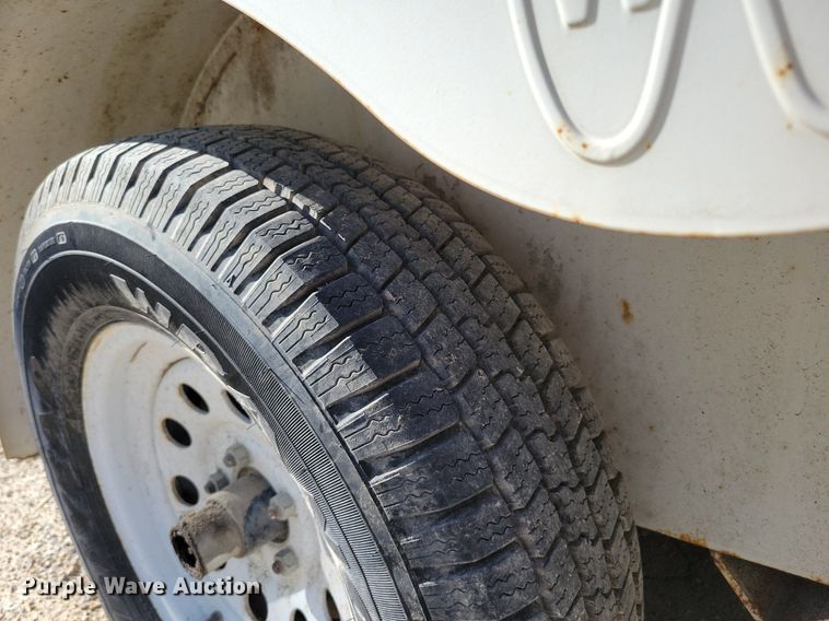 image for item DR8023 2001 W-W enclosed cargo trailer