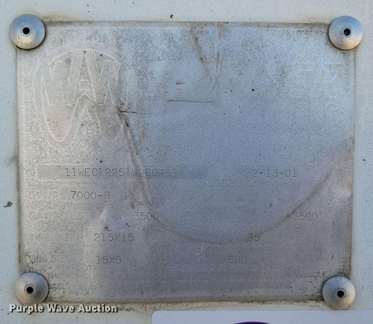 image for item DR8023 2001 W-W enclosed cargo trailer