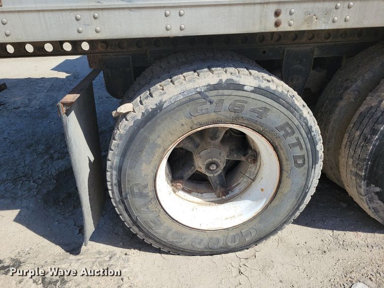 image for item DR8026 1985 Great Dane dry van trailer