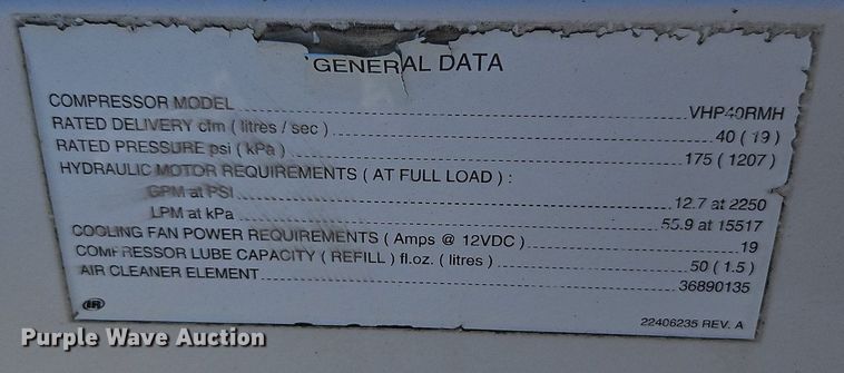 image for item DR8589 2006 GMC C5500 utility / service truck