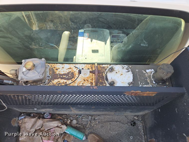 image for item DR8589 2006 GMC C5500 utility / service truck