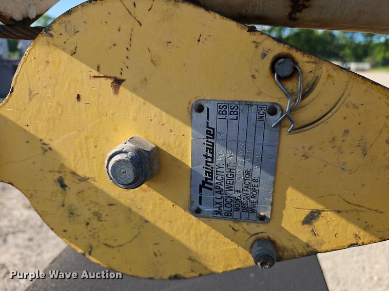 image for item DR8589 2006 GMC C5500 utility / service truck