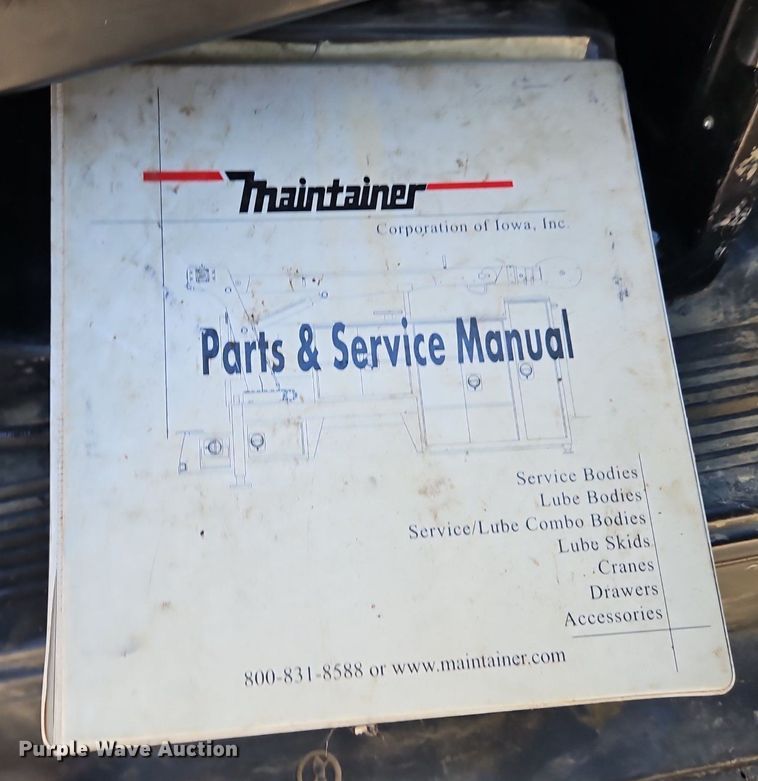 image for item DR8589 2006 GMC C5500 utility / service truck