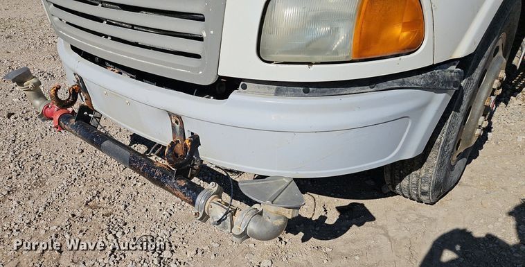 image for item DR8590 2000 Sterling  A9500 water truck