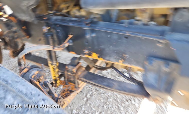 image for item DR8590 2000 Sterling  A9500 water truck