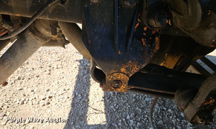 image for item DR8590 2000 Sterling  A9500 water truck