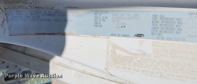 image for item DR8590 2000 Sterling  A9500 water truck