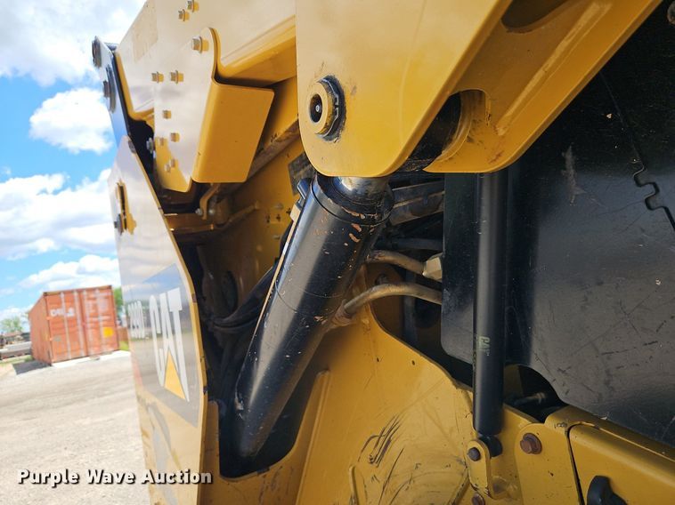 image for item DR8597 2019 Caterpillar  299D2 tracked skid steer loader