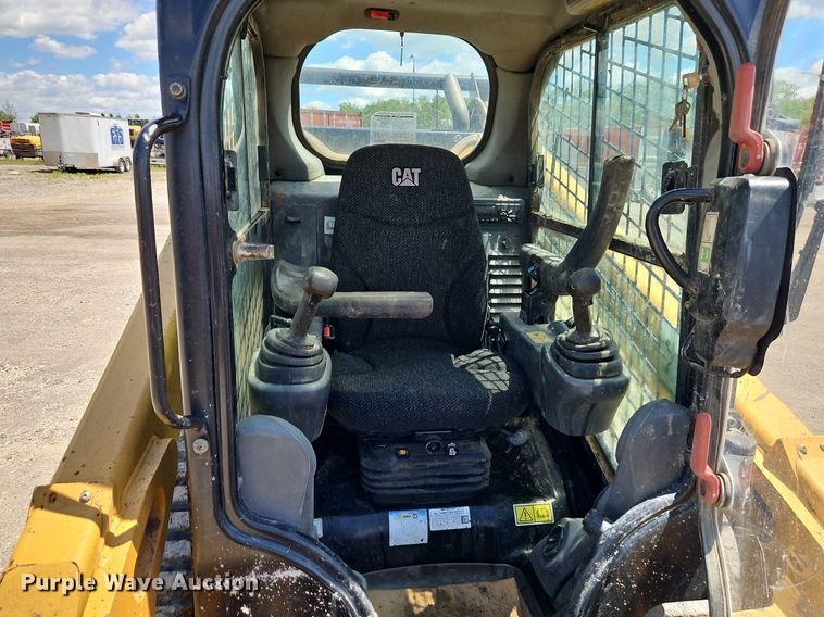 image for item DR8597 2019 Caterpillar  299D2 tracked skid steer loader