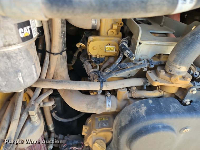 image for item DR8597 2019 Caterpillar  299D2 tracked skid steer loader