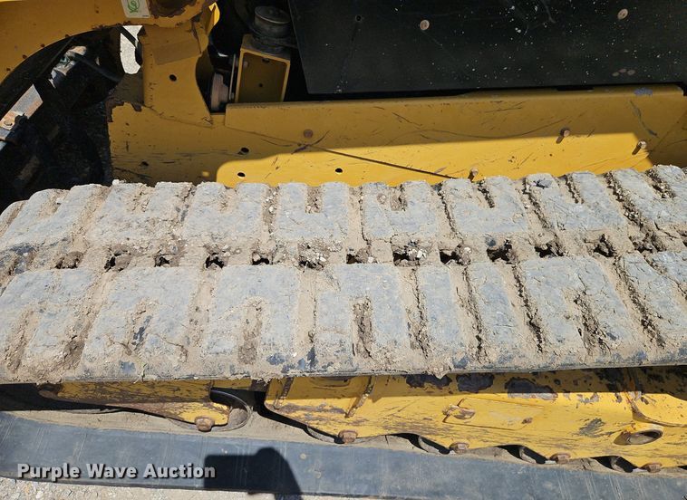 image for item DR8597 2019 Caterpillar  299D2 tracked skid steer loader
