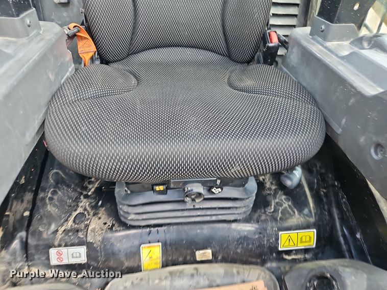 image for item DR8598 2021 Caterpillar  299D3 tracked skid steer loader