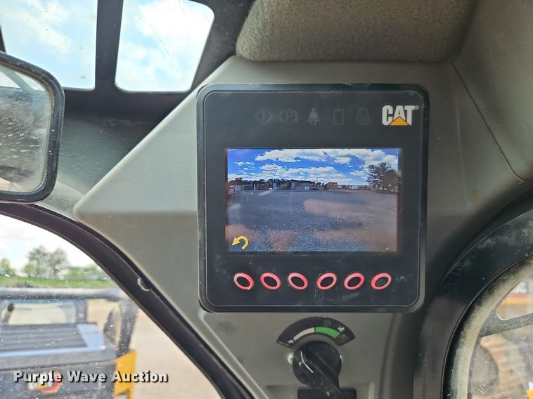 image for item DR8598 2021 Caterpillar  299D3 tracked skid steer loader