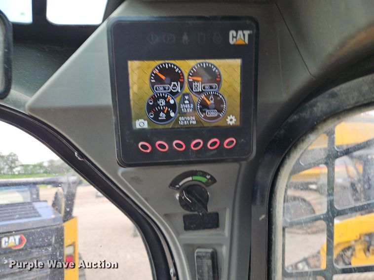 image for item DR8598 2021 Caterpillar  299D3 tracked skid steer loader