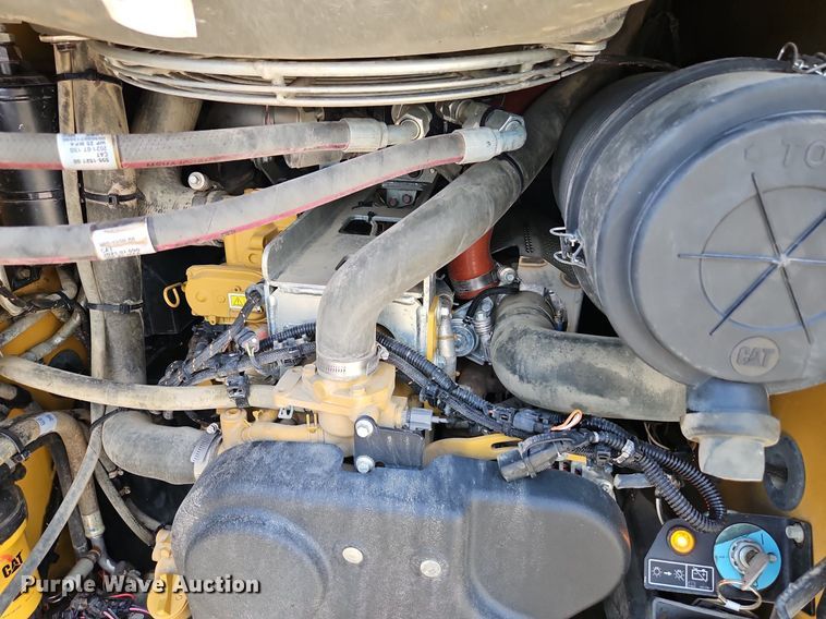 image for item DR8598 2021 Caterpillar  299D3 tracked skid steer loader