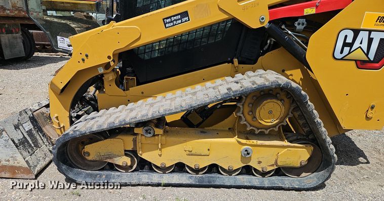 image for item DR8598 2021 Caterpillar  299D3 tracked skid steer loader
