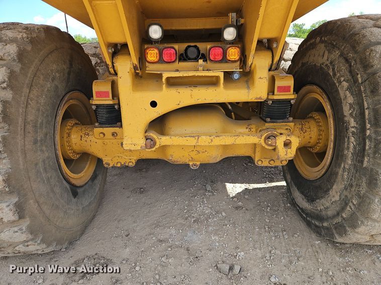 image for item DR8600 2013 Caterpillar  740B haul truck