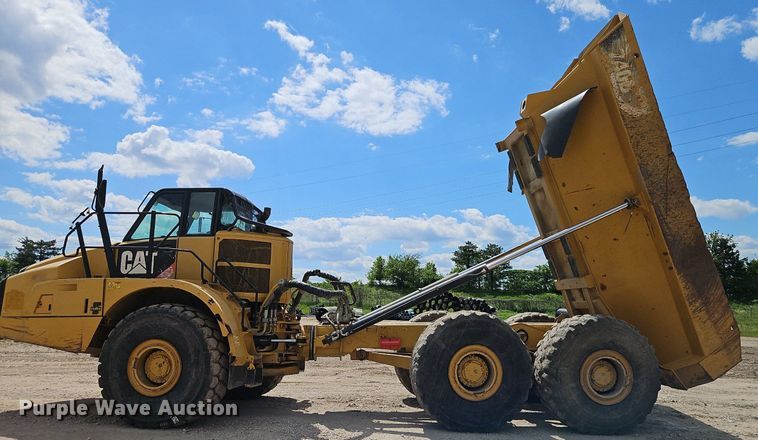 image for item DR8600 2013 Caterpillar  740B haul truck