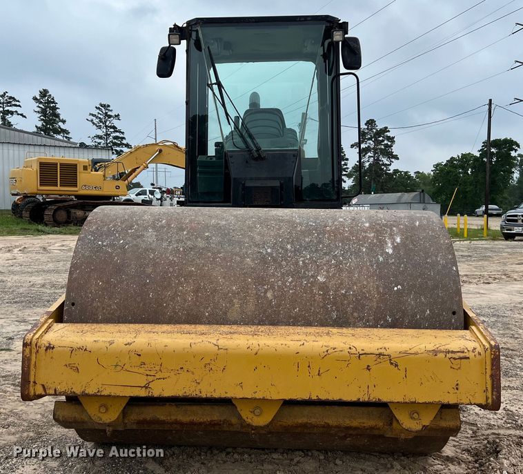 image for item DS2946 2008 Caterpillar CS56 single drum vibratory roller