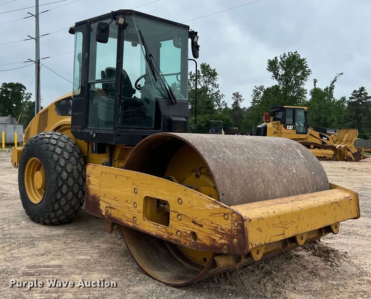 image for item DS2946 2008 Caterpillar CS56 single drum vibratory roller