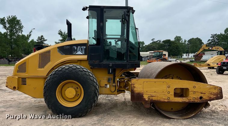 image for item DS2946 2008 Caterpillar CS56 single drum vibratory roller